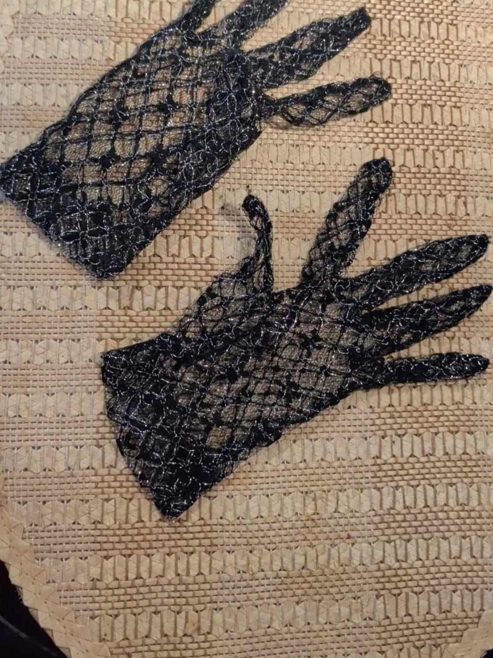 Black Lace Mesh Gloves - Women Accessories